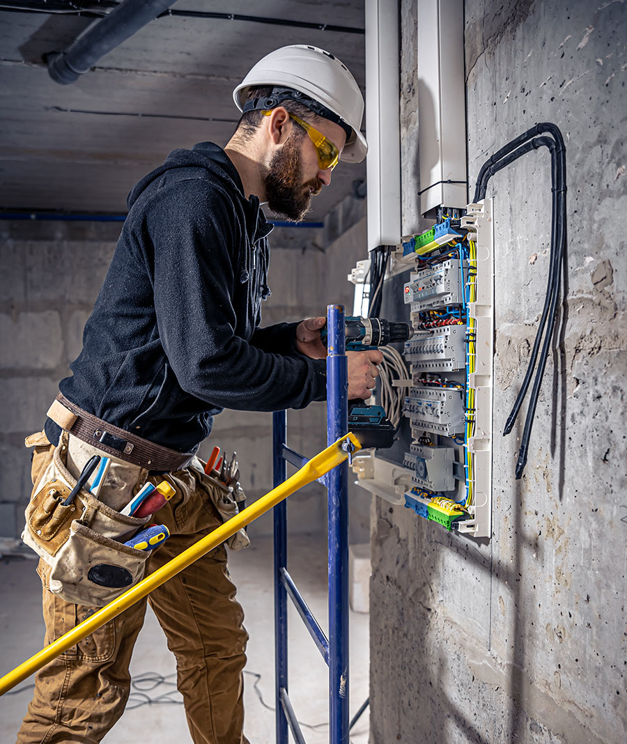 Infraestruturas Elétricas e Eletromecânicas
